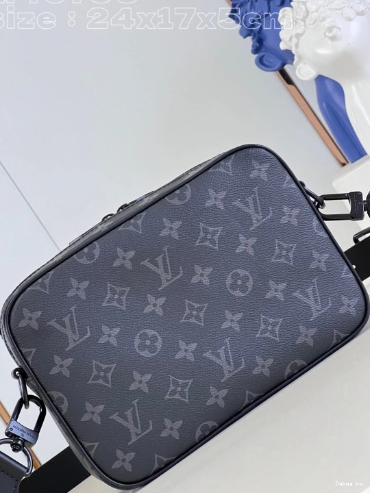 Steamer LOUIS Messenger VUITTON 0730